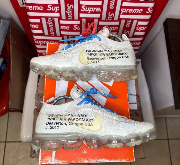 Nike Off-white Vapormax Part 2 - Sz 9 5