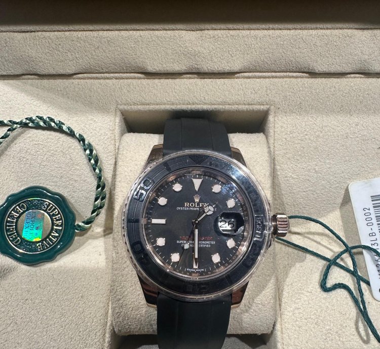 Rolex Yacht-master 40 Box Cert 10 10 Condition