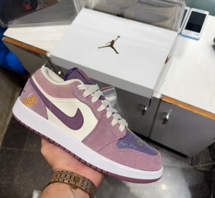 Nik E Air Jordan 1 Low Unity Basketball Sneakers