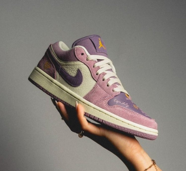 Nik E Air Jordan 1 Low Unity Basketball Sneakers