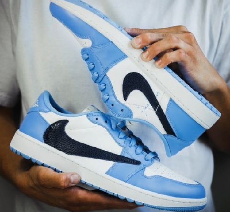 Nik E Air Jordan 1 Low X Og Sp Travis Scott University Sneakers