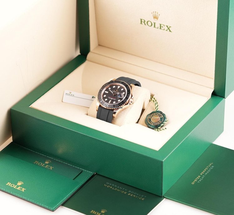 Rolex Yacht-master 40 Everose Gold Unworn 2021