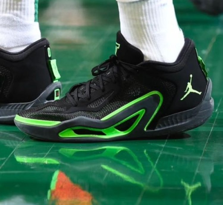 Nik E Air Jordan 1 Tatum Home Town Basketball Sneakers