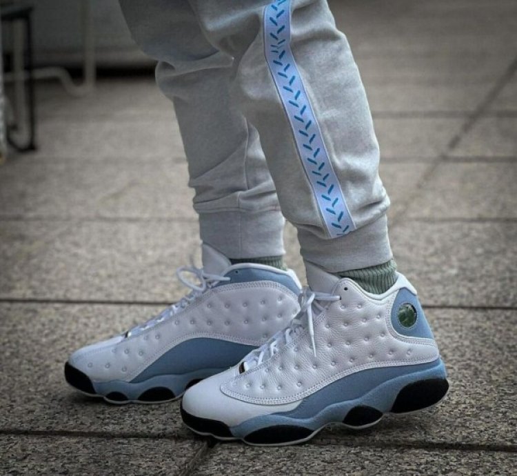 Nik E Air Jordan 13 Blue Grey Basketball Sneakers