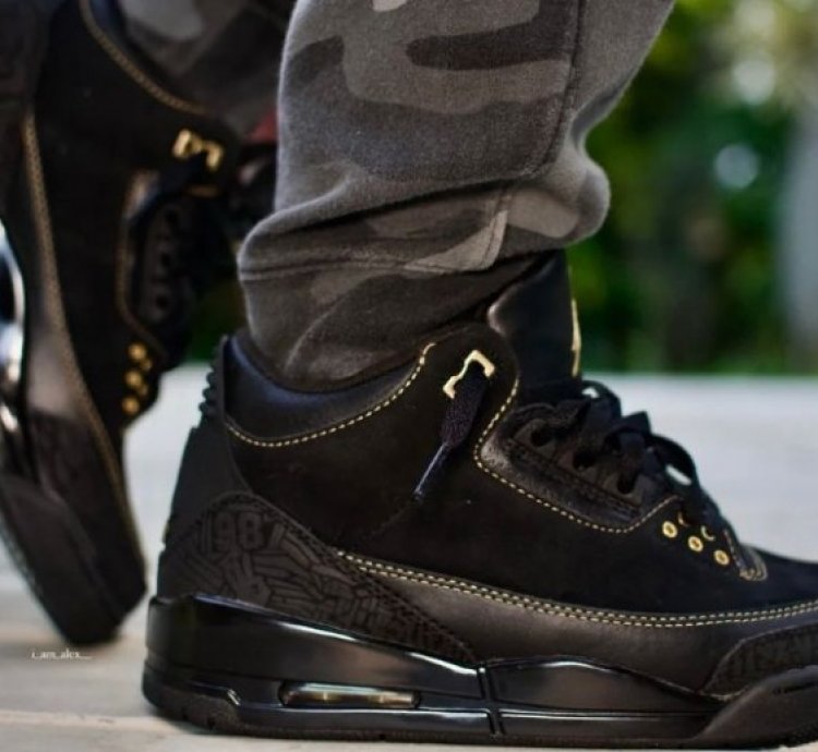 Nik E Air Jordan 3 Black Cat Basketball Sneakers