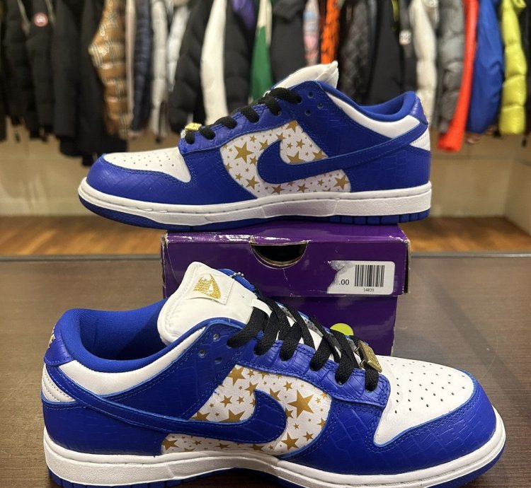 Supreme Nike Sb Dunk Low Stars Hyper Royal