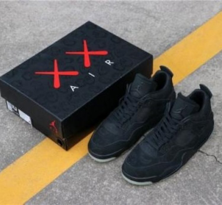 Nik E Air Jordan 4 Black Kaws Basktetball Sneakers Semi Ua