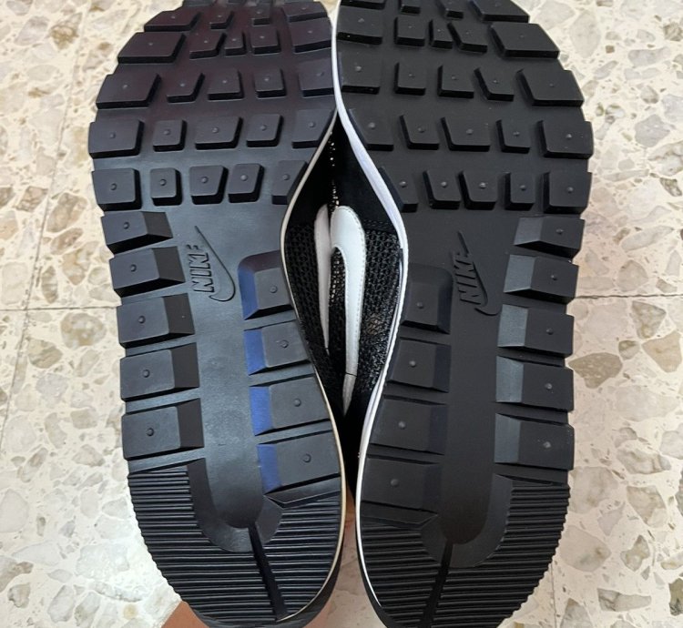 Nike Sacai Vaporwaffle