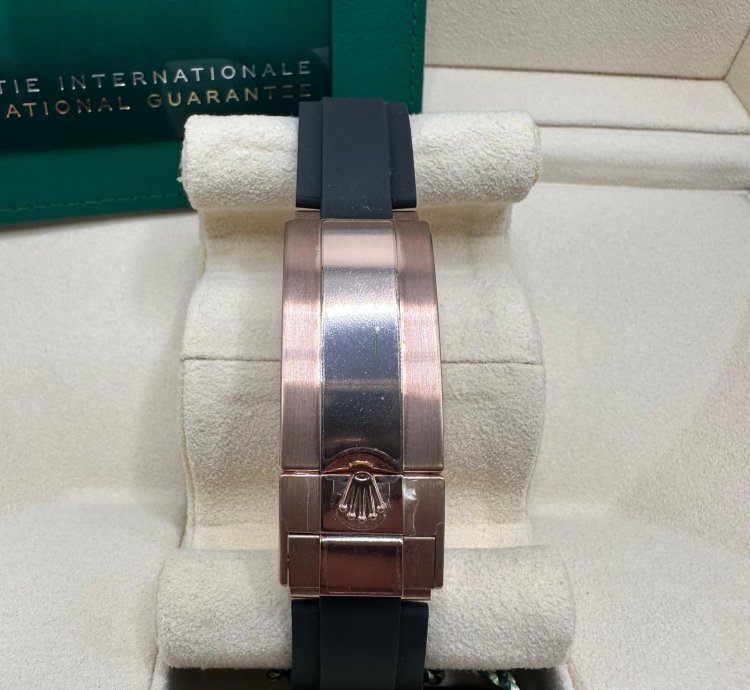 Rolex Yacht-master 40 Full Set Mai Indossato Protezioni Originali