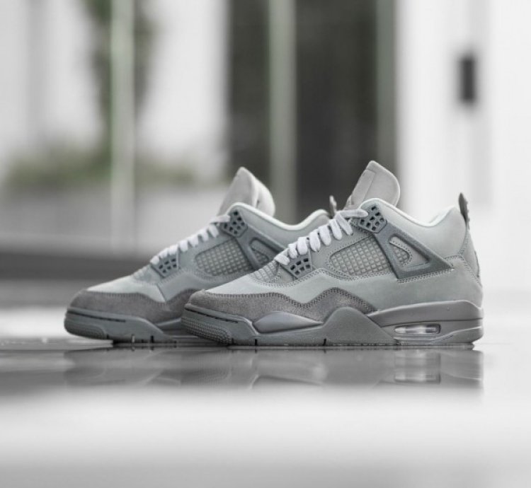 Nik E Air Jordan 4 Paris Olympics Basketball Sneakers