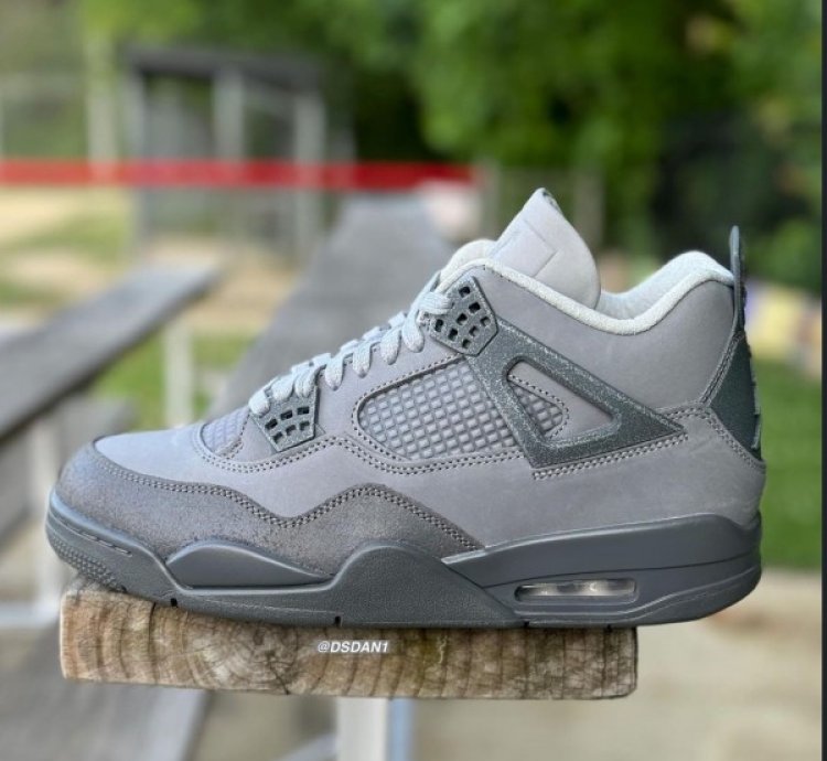 Nik E Air Jordan 4 Paris Olympics Basketball Sneakers