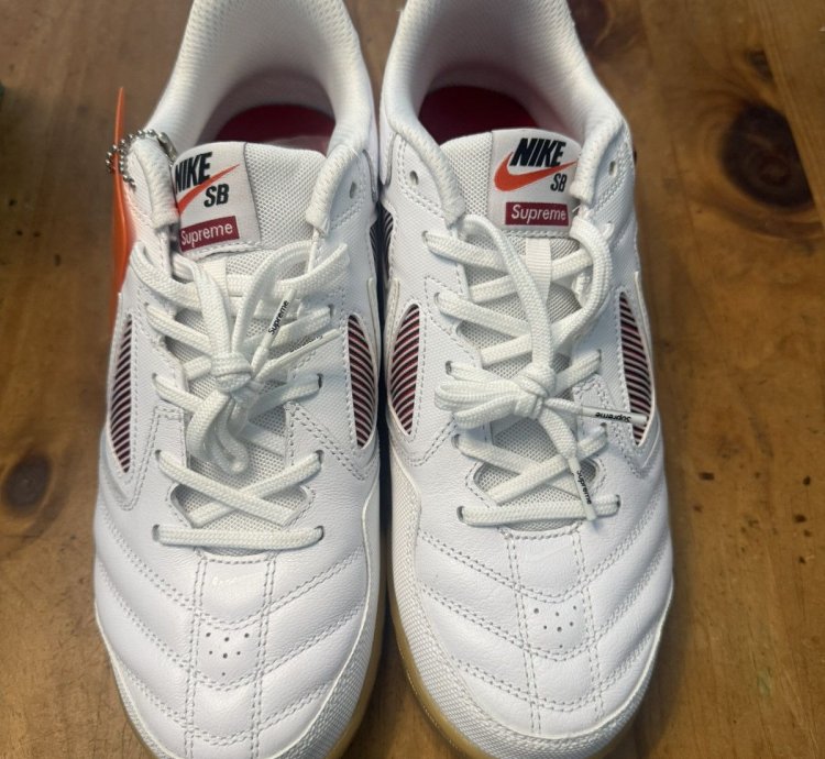Supreme Nike Sb Gato