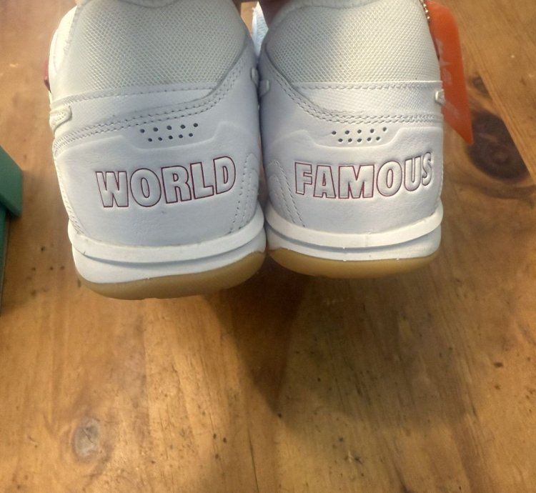 Supreme Nike Sb Gato