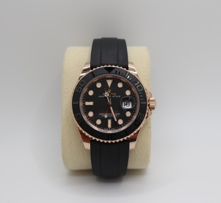 Rolex Yacht-master 40 New never Worn Year Of Production 2024 Box And Papers