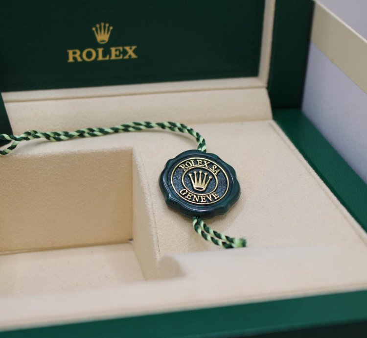 Rolex Yacht-master 40 New never Worn Year Of Production 2024 Box And Papers