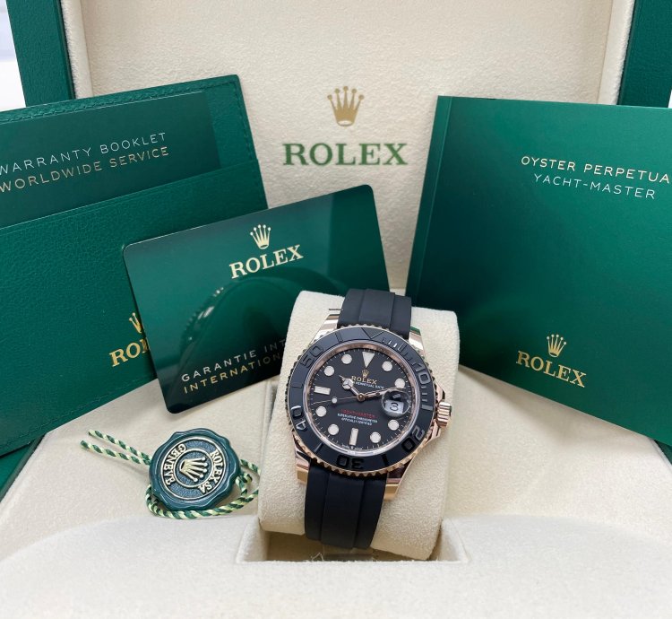 Rolex Yacht-master 40 New Yacht-master 126655 40mm Rose Gold Black Rubber Oysterflex Strap