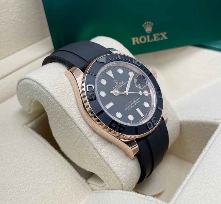 Rolex Yacht-master 40 New Yacht-master 126655 40mm Rose Gold Black Rubber Oysterflex Strap