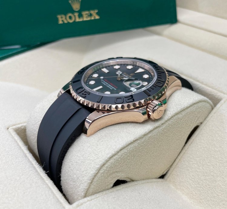 Rolex Yacht-master 40 New Yacht-master 126655 40mm Rose Gold Black Rubber Oysterflex Strap