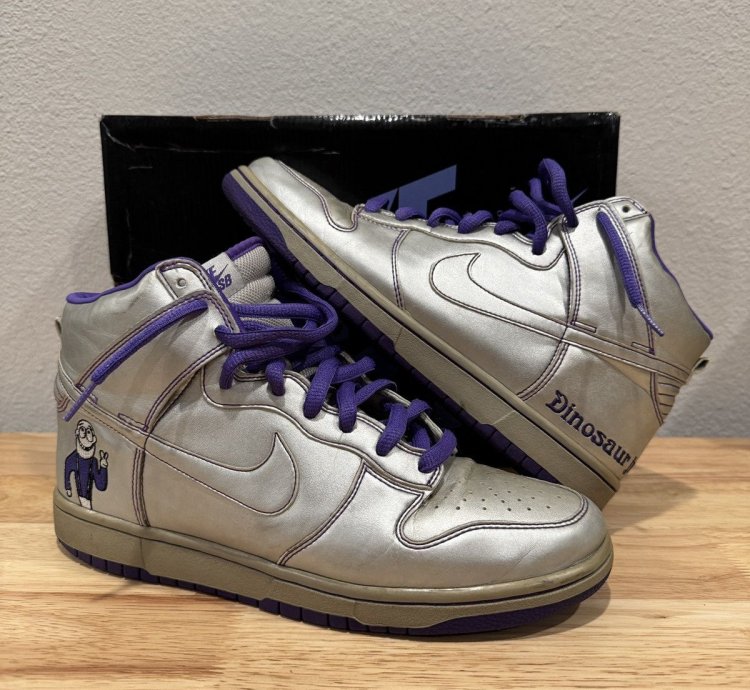 Nike Sb Dunk High Dinosaur Jr