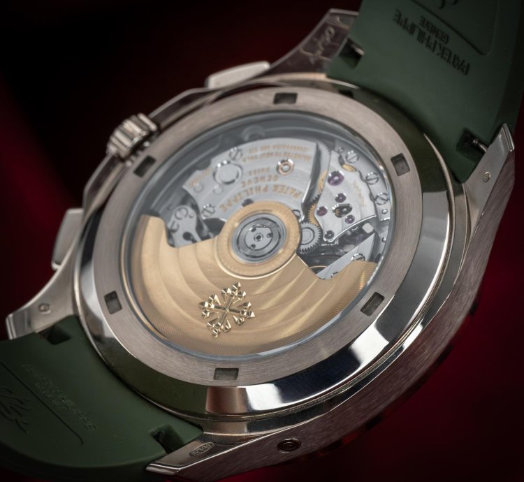 Patek Philippe Aquanaut Flyback Chronograph 18kt White Gold Green Dial 5968g-010 Complete
