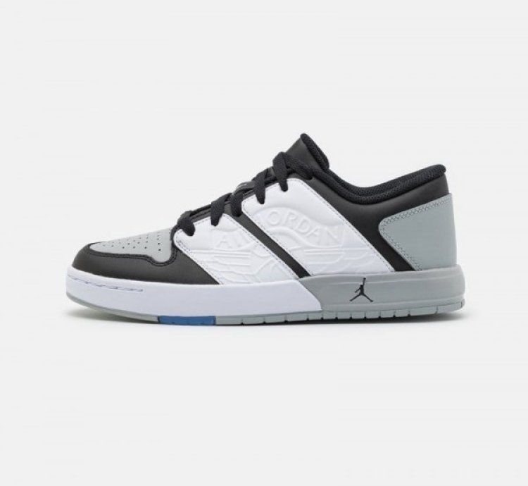 Nik E Air Jordan Nu Retro 1 Low Black Light Smoke Grey Sneakers