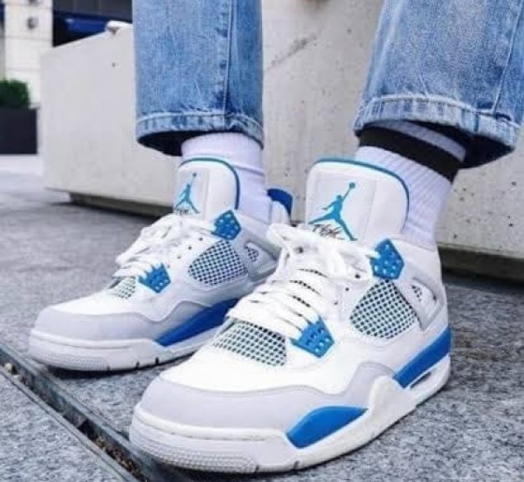Nik E Air Jorden 4 Military Blue Basketball Sneakers Semi Ua