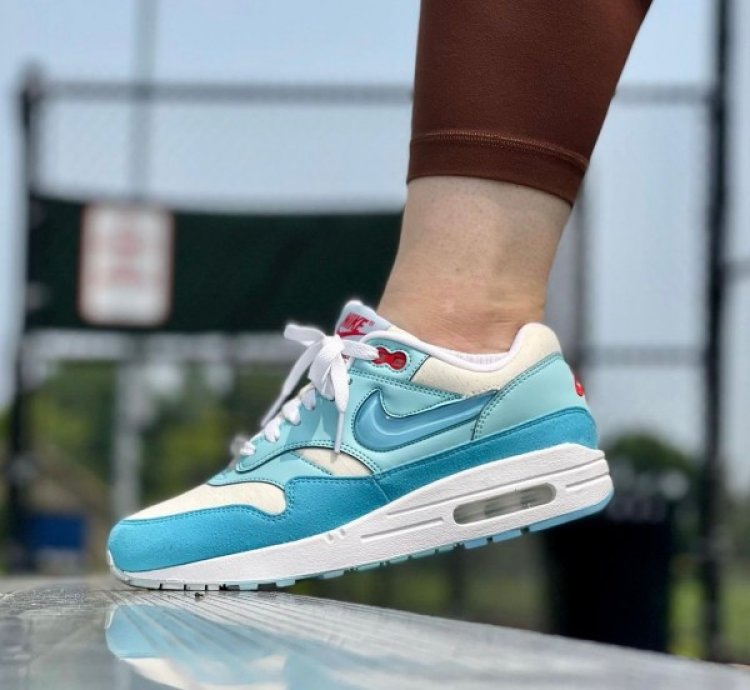 Nik E Air Max 1 Puerto Rico Blue Gale Running Shoes