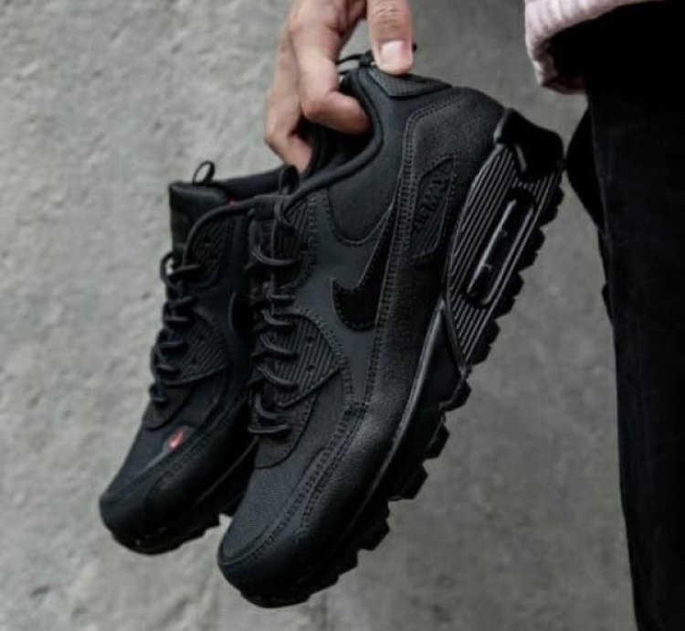 Nik E Air Max 90 All Black Running Shoes