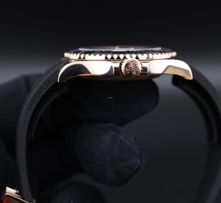 Rolex Yacht-master 40 Rose Gold 126655 Oysterflex Unworn