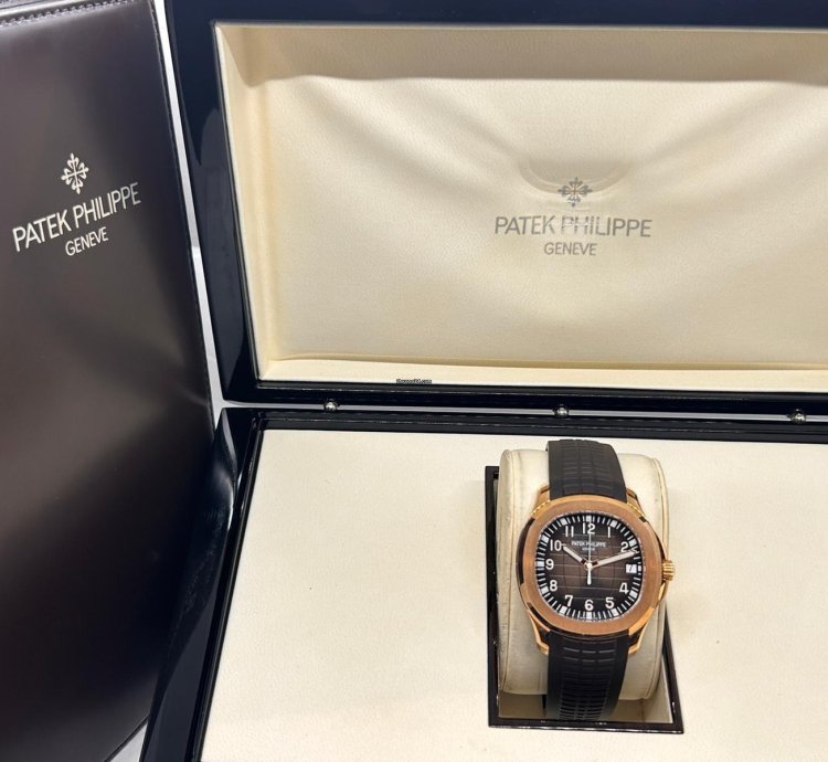 Patek Philippe Aquanaut Full Set New Italy