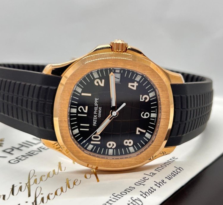 Patek Philippe Aquanaut Full Set New Italy