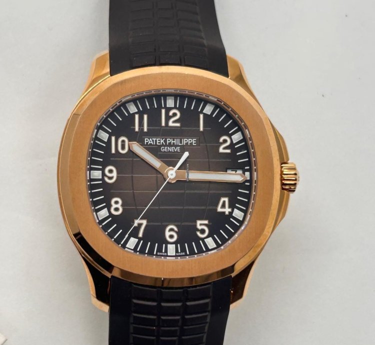Patek Philippe Aquanaut Full Set New Italy