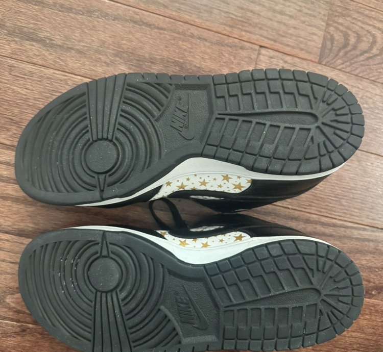 Supreme Stars Black nike Sb Low