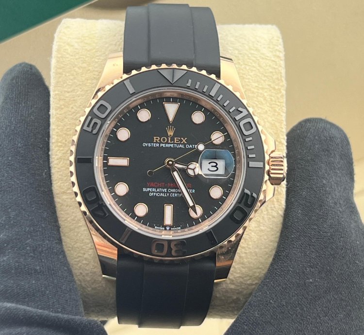 Rolex Yacht-master 40 Rose Gold Oysterflex Braclet