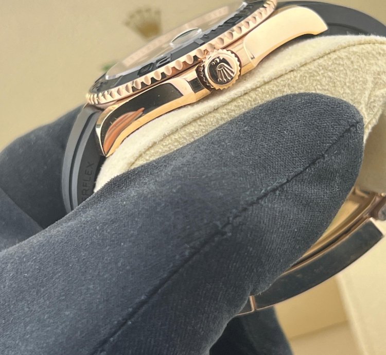 Rolex Yacht-master 40 Rose Gold Oysterflex Braclet
