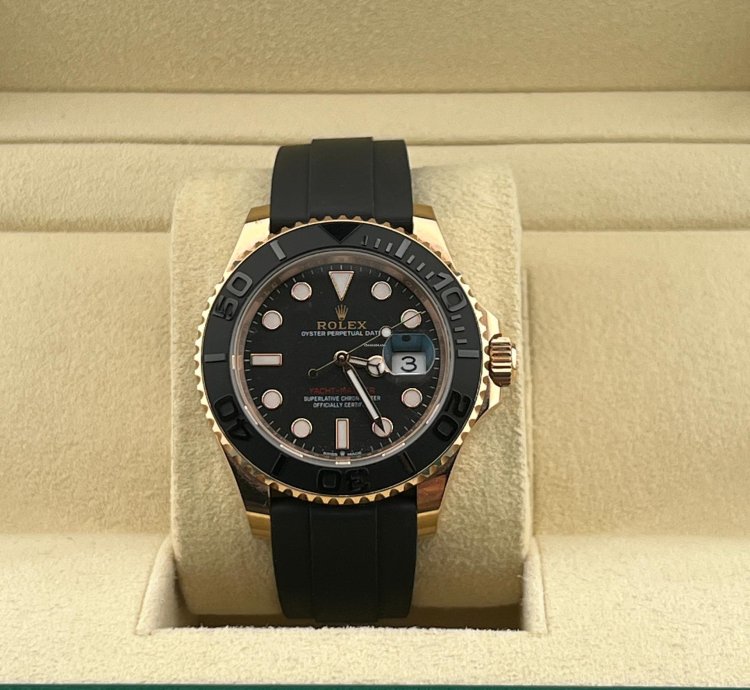 Rolex Yacht-master 40 Rose Gold Oysterflex Braclet