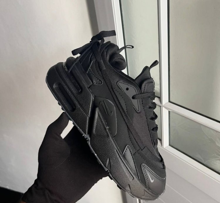 Nik E Air Max Furyosa Full Black Running Shoes