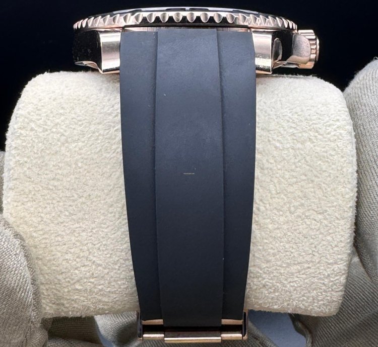 Rolex Yacht-master 40 Unworn