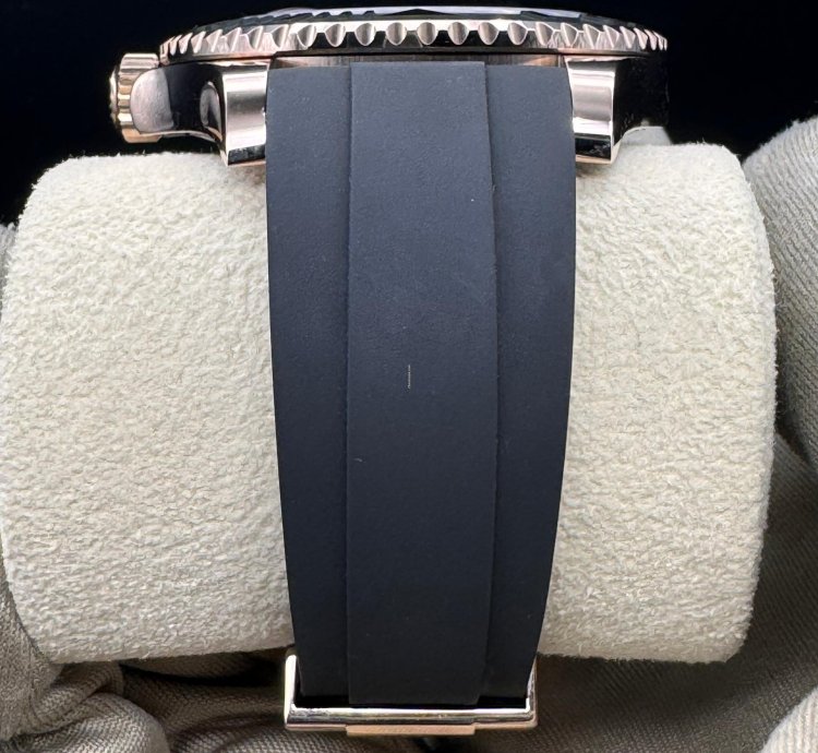 Rolex Yacht-master 40 Unworn