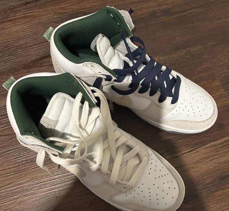 Tan Nike High Dunks