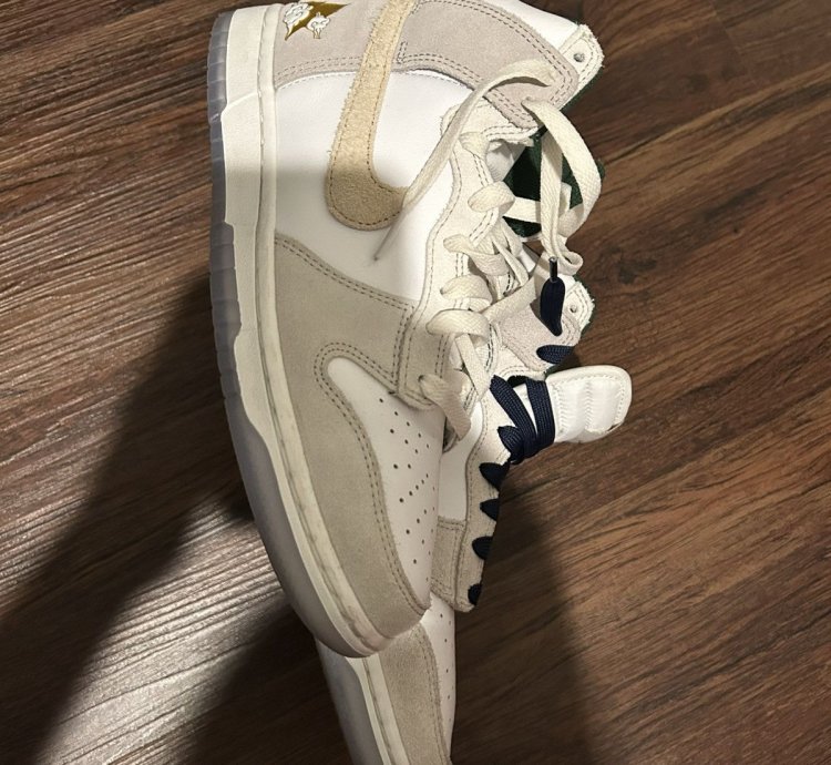 Tan Nike High Dunks