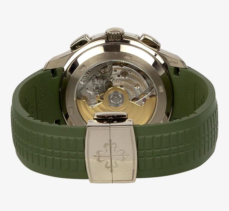 Patek Philippe Aquanaut Jumbo 18kt White Gold Automatic 5968g-010
