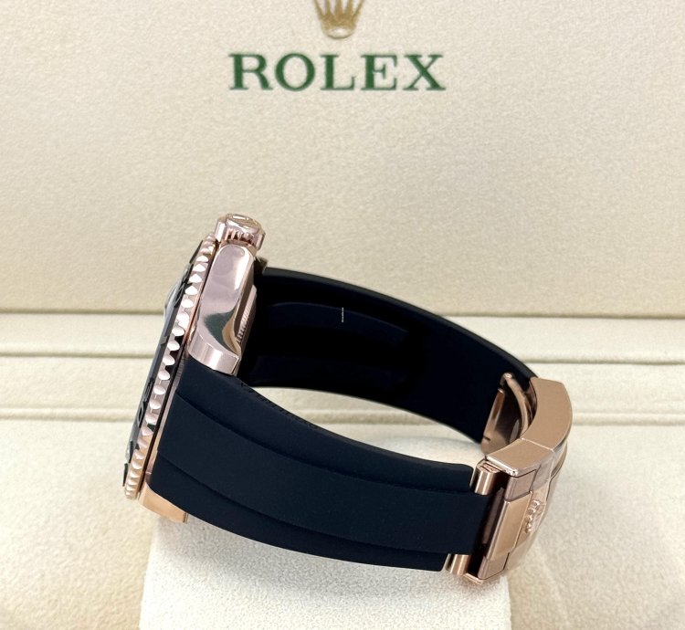Rolex Yacht-master 40 Unworn 2025 Intense Black Dial 126655-0002 Complete
