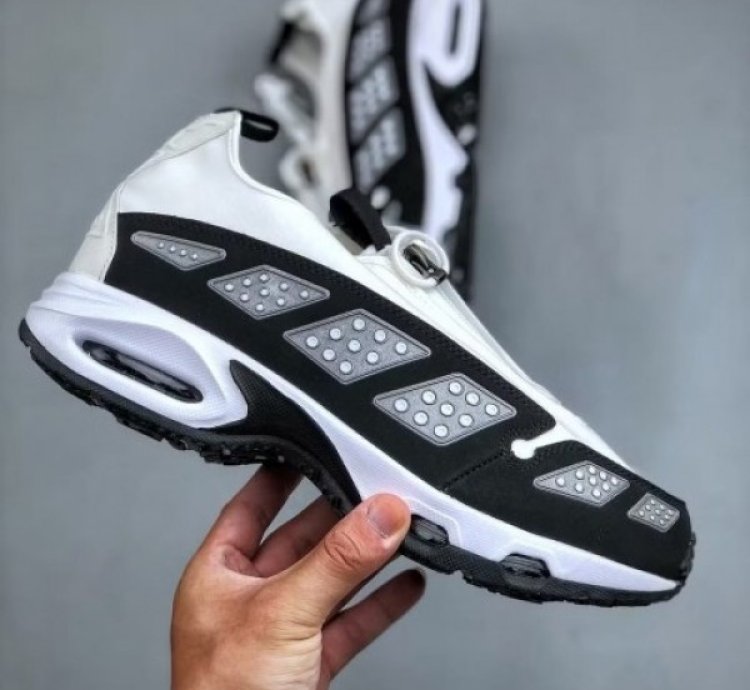 Nik E Air Max Sunder White Black Sneakers