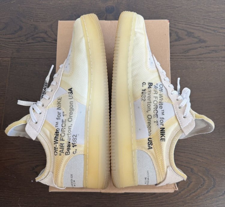 The 10 Air Force 1 Low