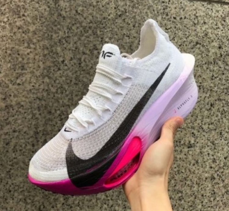 Nik E Air Zoom Alphafly 3 White Purple Running Shoes