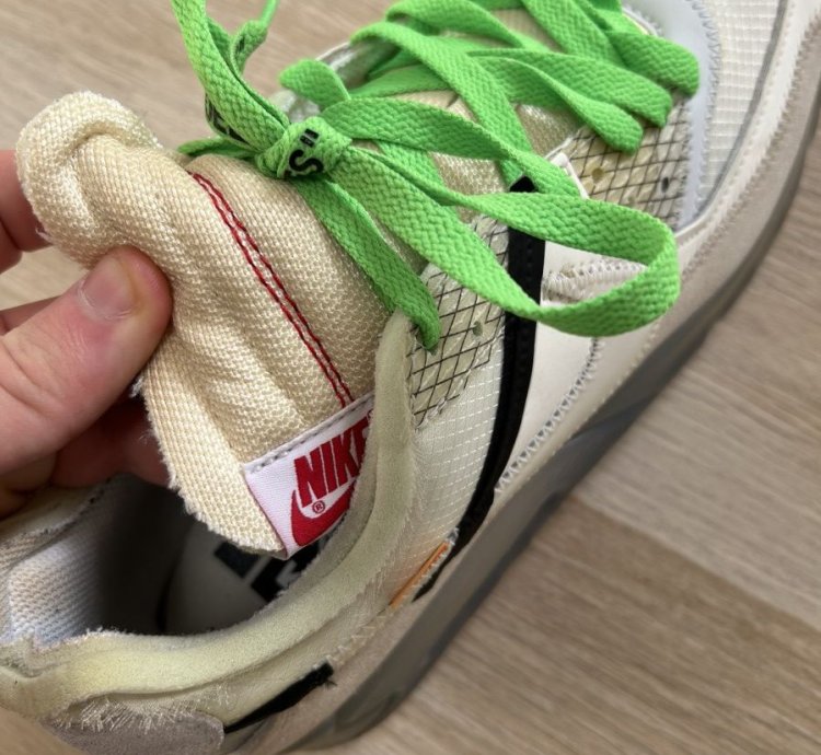 The 10 Nike Air Max 90