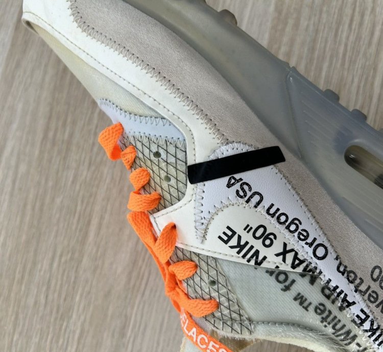 The 10 Nike Air Max 90
