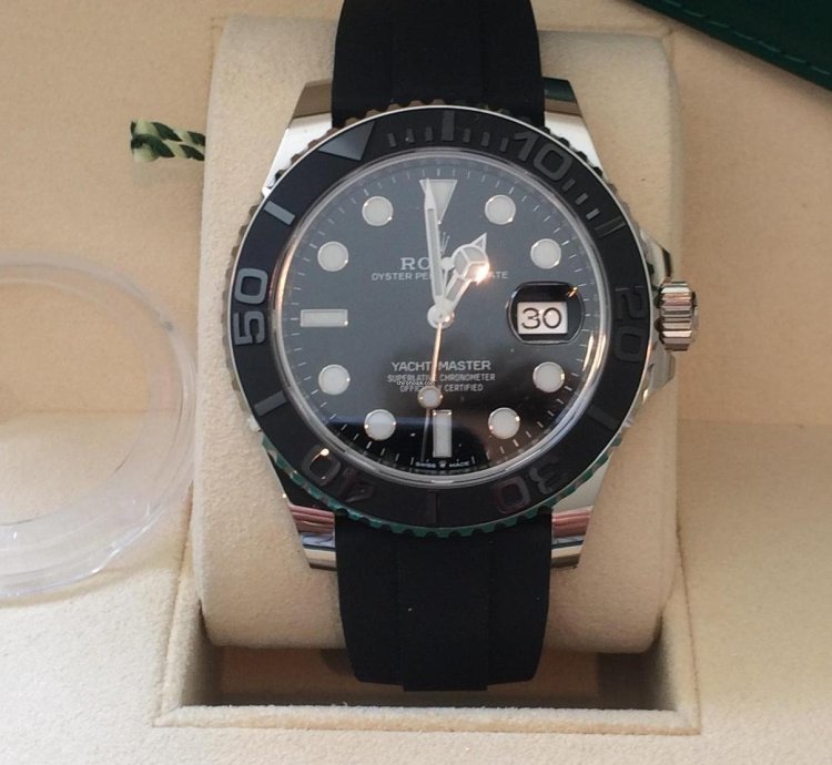 Rolex Yacht-master 42 2019 - Unworn