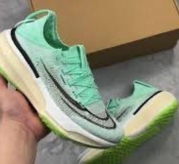 Nik E Air Zoom Z Alphafly Green Running Shoes